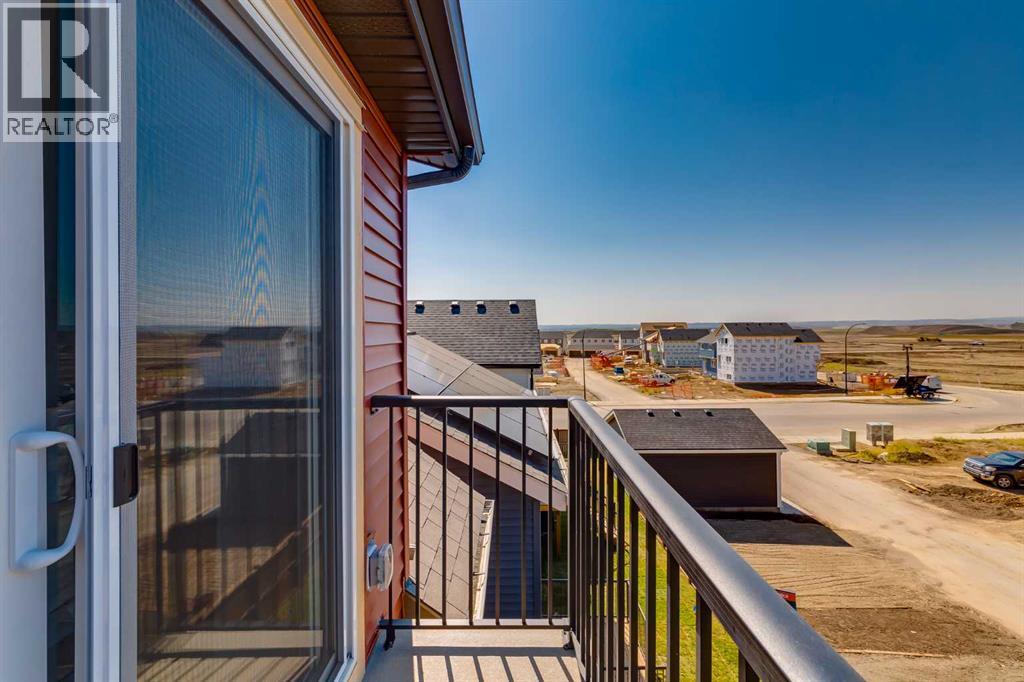 59 Heirloom Boulevard Se, Calgary, Alberta  T3S 0G9 - Photo 33 - A2256568