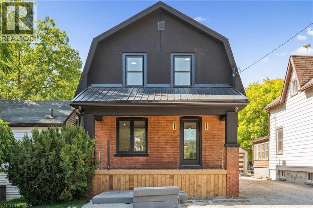 66 Trinity Street, Stratford, Ontario  N5A 4P4 - Photo 2 - 40775292