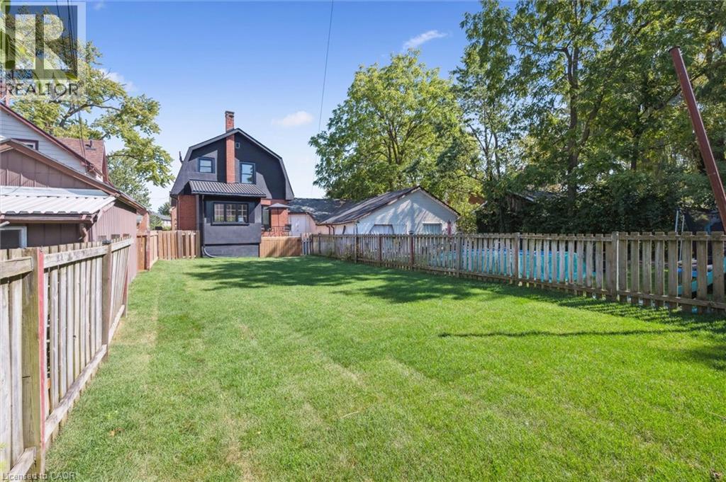 66 Trinity Street, Stratford, Ontario  N5A 4P4 - Photo 32 - 40775292