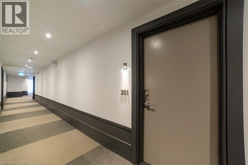 10 Concord Place Unit# 201, Grimsby, Ontario  L3M 0G6 - Photo 4 - 40775200