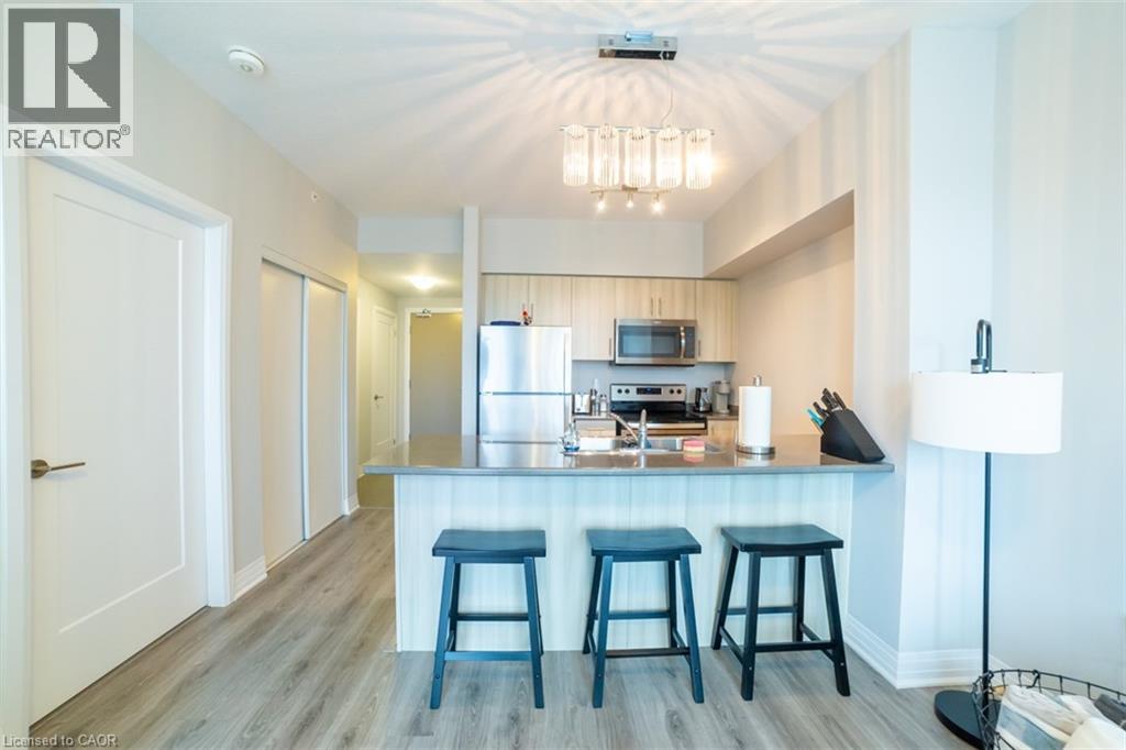 10 Concord Place Unit# 201, Grimsby, Ontario  L3M 0G6 - Photo 8 - 40775200