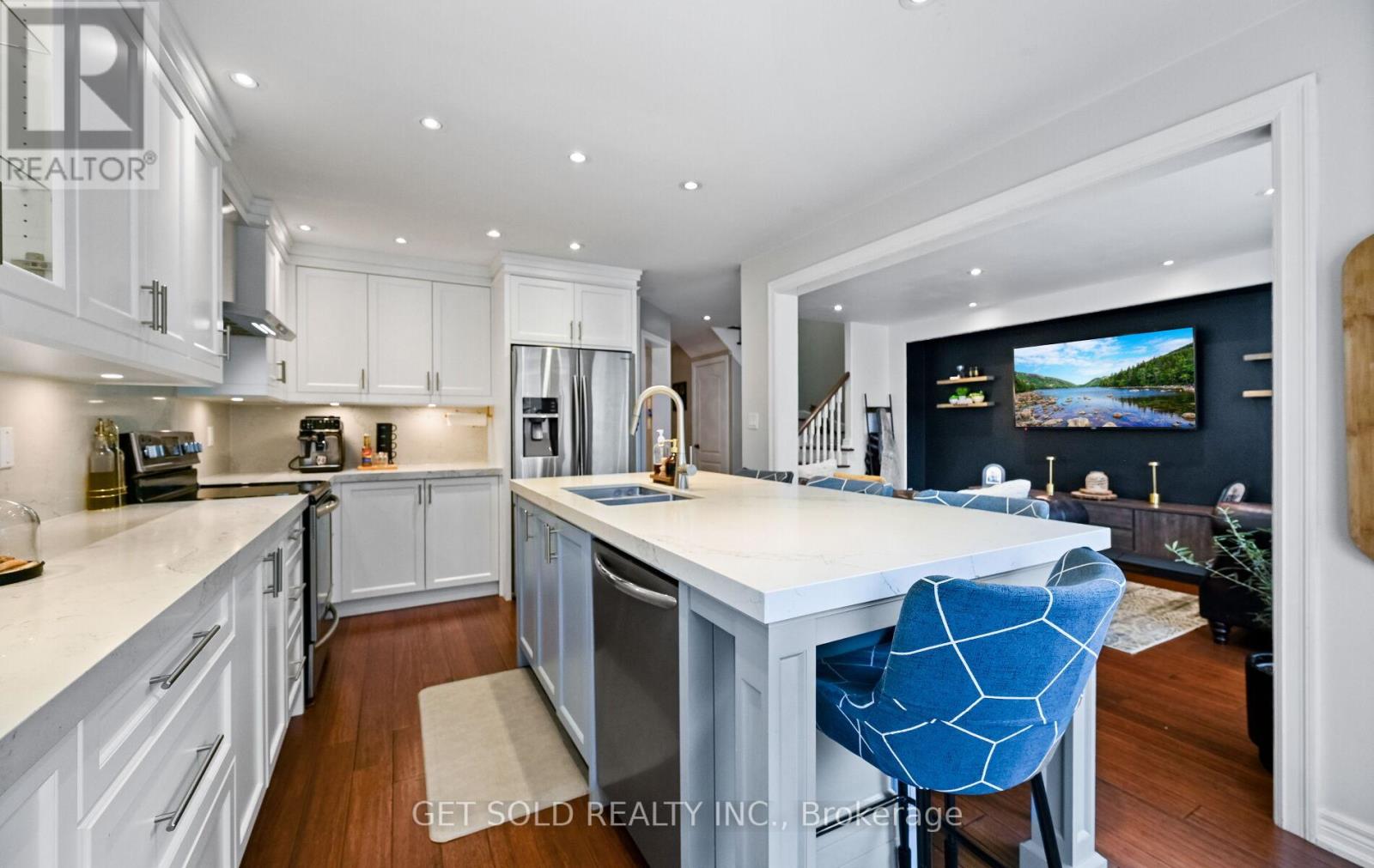 47 Trailview Lane, Caledon, Ontario  L7E 2W1 - Photo 13 - W12426698
