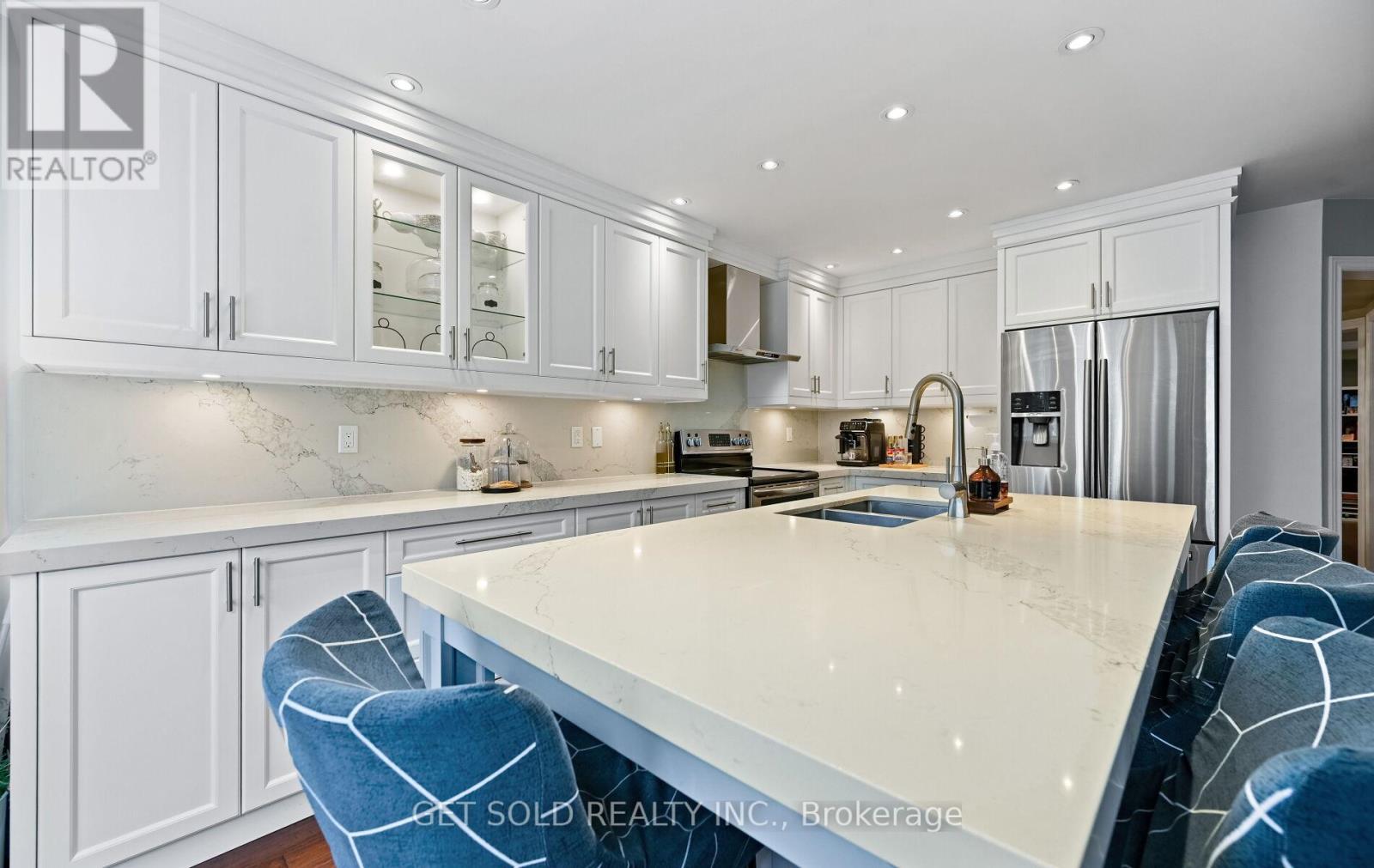 47 Trailview Lane, Caledon, Ontario  L7E 2W1 - Photo 12 - W12426698