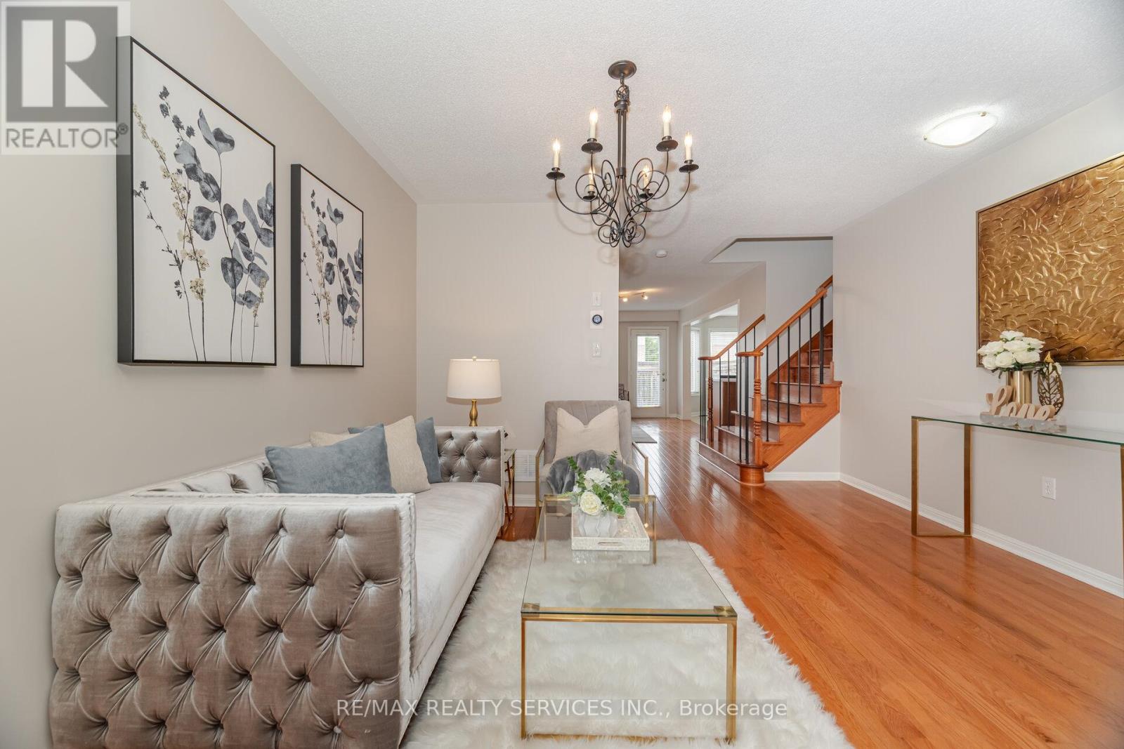 31 Georgian Road, Brampton, Ontario  L6X 0L8 - Photo 12 - W12436604