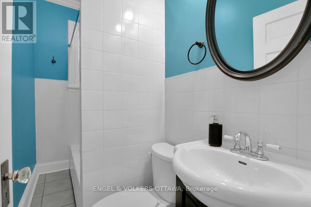 104 King Edward Avenue, Ottawa, Ontario  K1N 7K8 - Photo 7 - X12406986