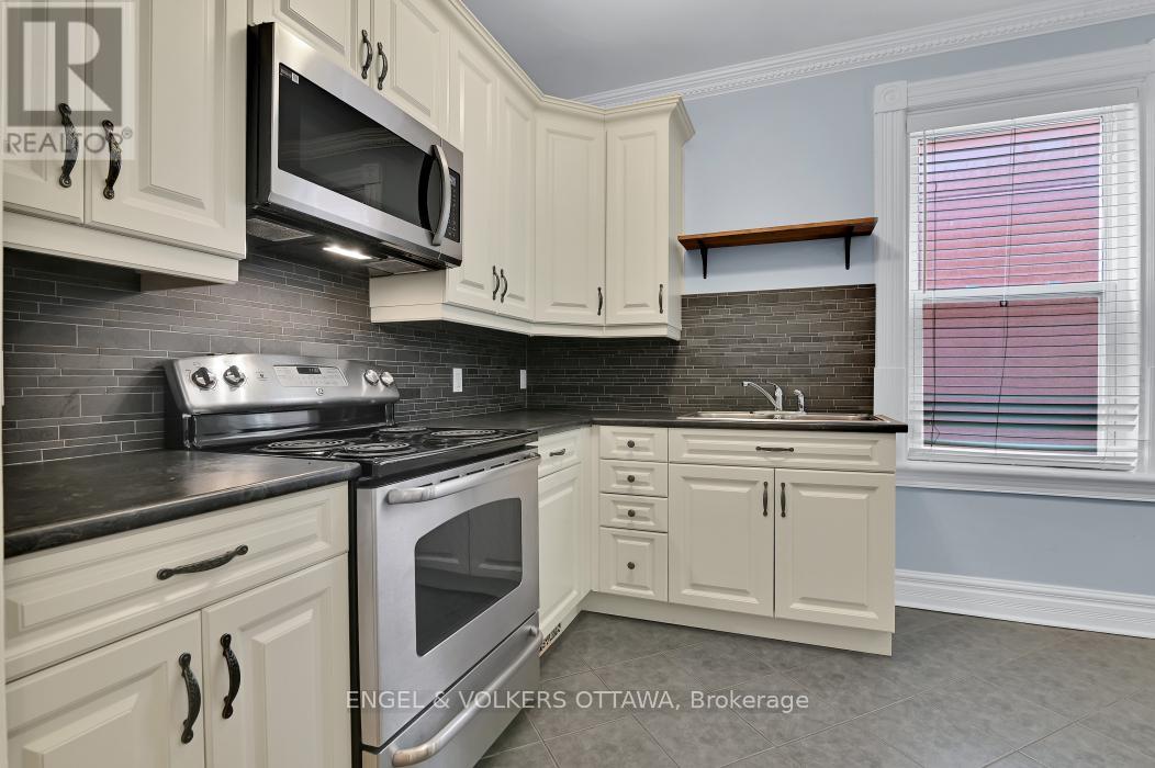 104 King Edward Avenue, Ottawa, Ontario  K1N 7K8 - Photo 9 - X12406986