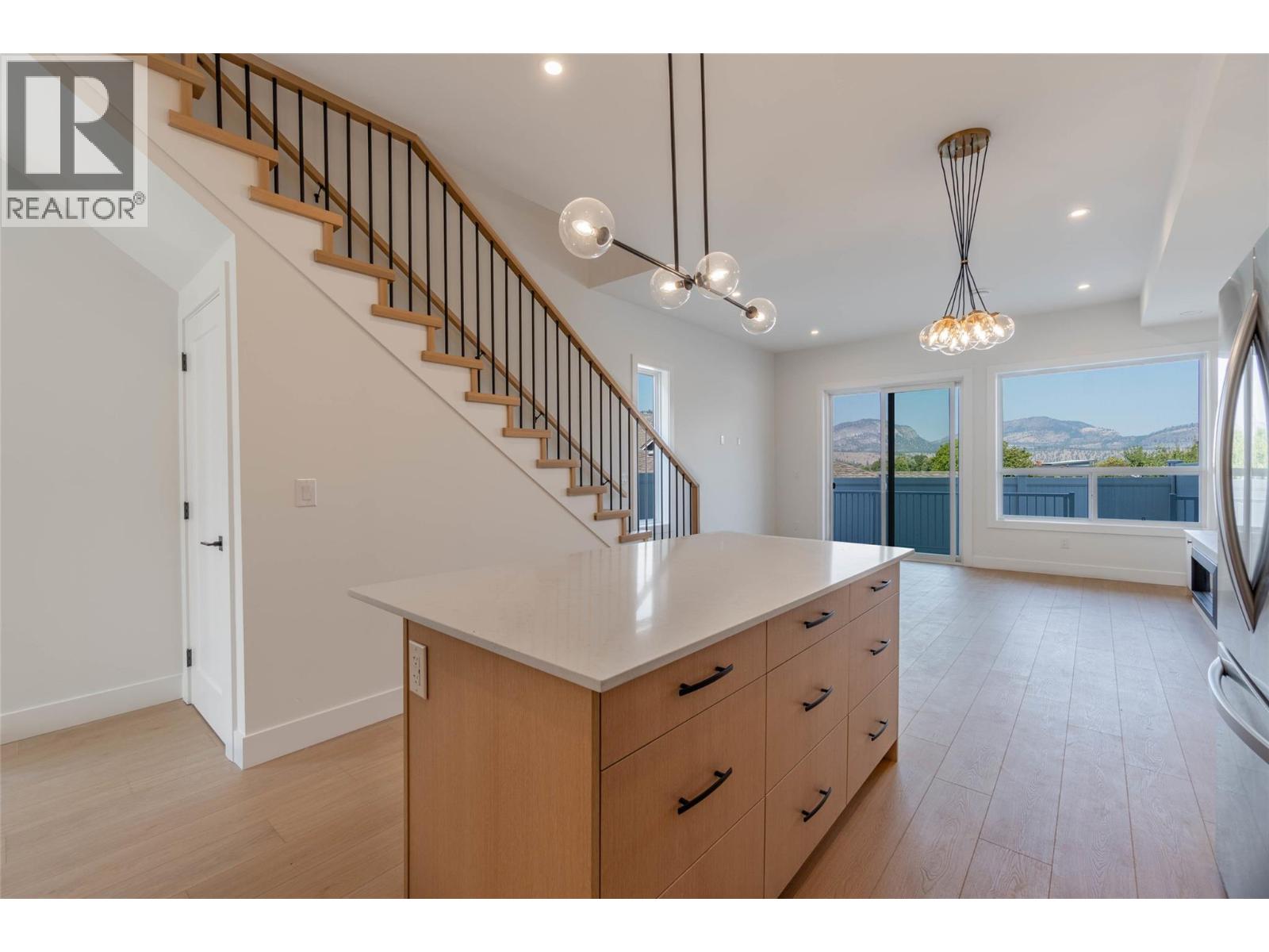 384 Chardonnay Avenue, Oliver, British Columbia  V0H 1T4 - Photo 12 - 10364445