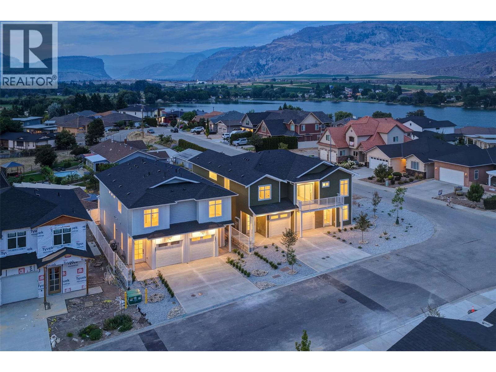 384 Chardonnay Avenue, Oliver, British Columbia  V0H 1T4 - Photo 3 - 10364445
