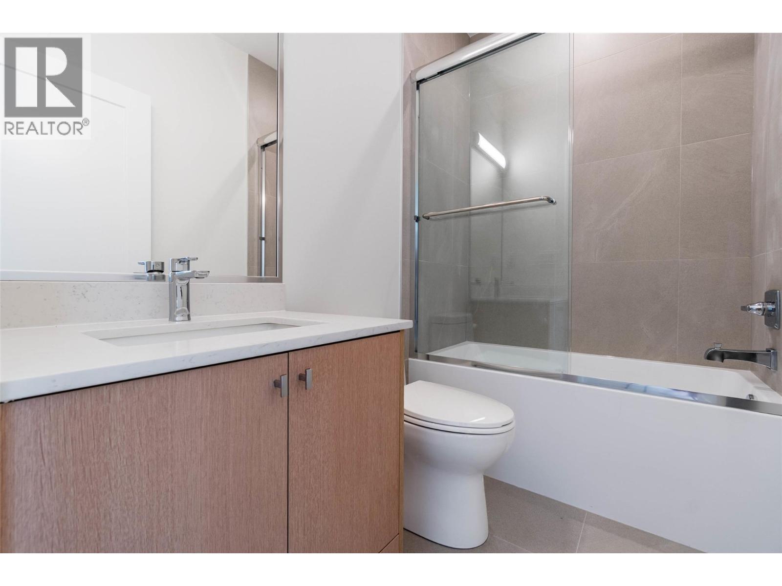 384 Chardonnay Avenue, Oliver, British Columbia  V0H 1T4 - Photo 35 - 10364445