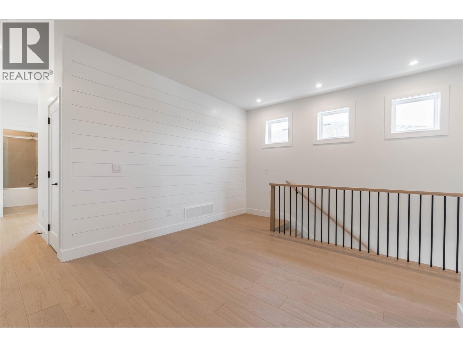 384 Chardonnay Avenue, Oliver, British Columbia  V0H 1T4 - Photo 36 - 10364445
