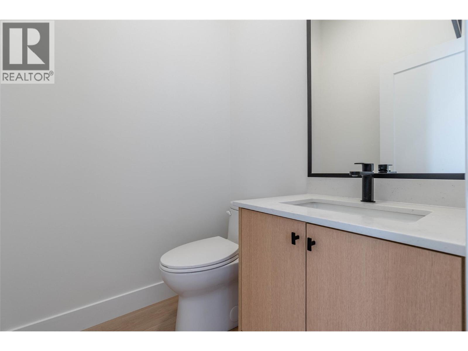 384 Chardonnay Avenue, Oliver, British Columbia  V0H 1T4 - Photo 7 - 10364445