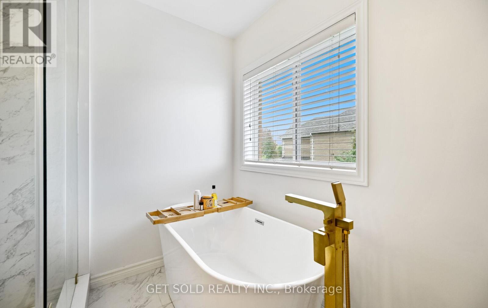 47 Trailview Lane, Caledon, Ontario  L7E 2W1 - Photo 23 - W12426698