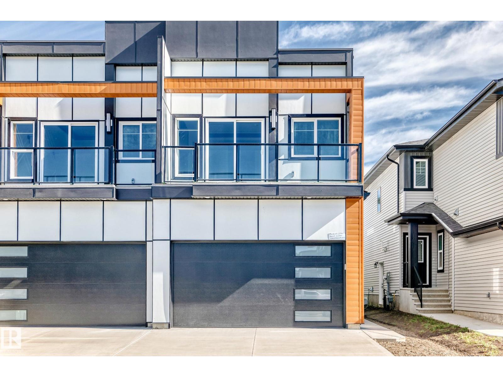 15415 20 St Nw Nw, Edmonton, Alberta  T5Y 4H8 - Photo 2 - E4460188