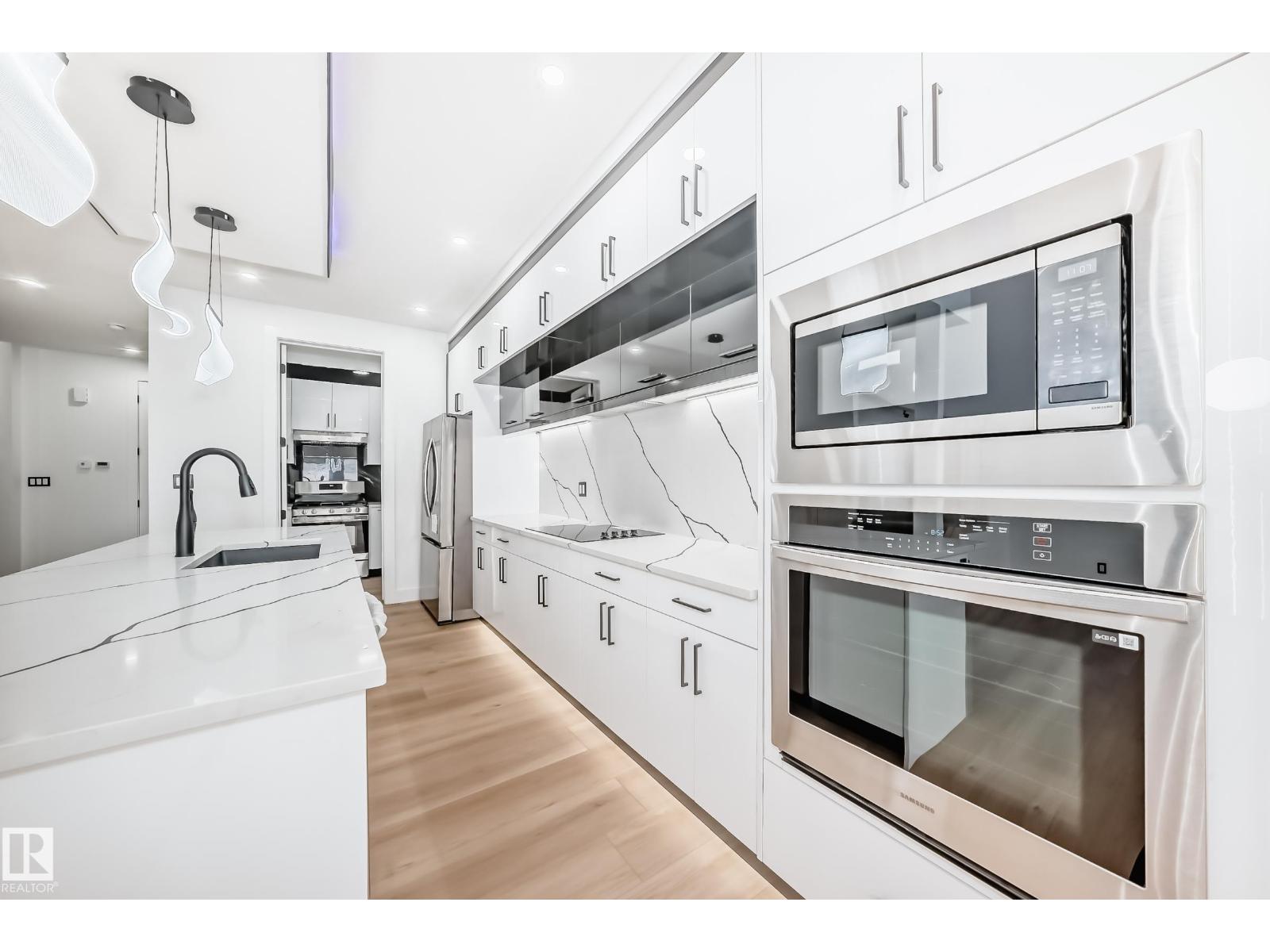 15415 20 St Nw Nw, Edmonton, Alberta  T5Y 4H8 - Photo 8 - E4460188