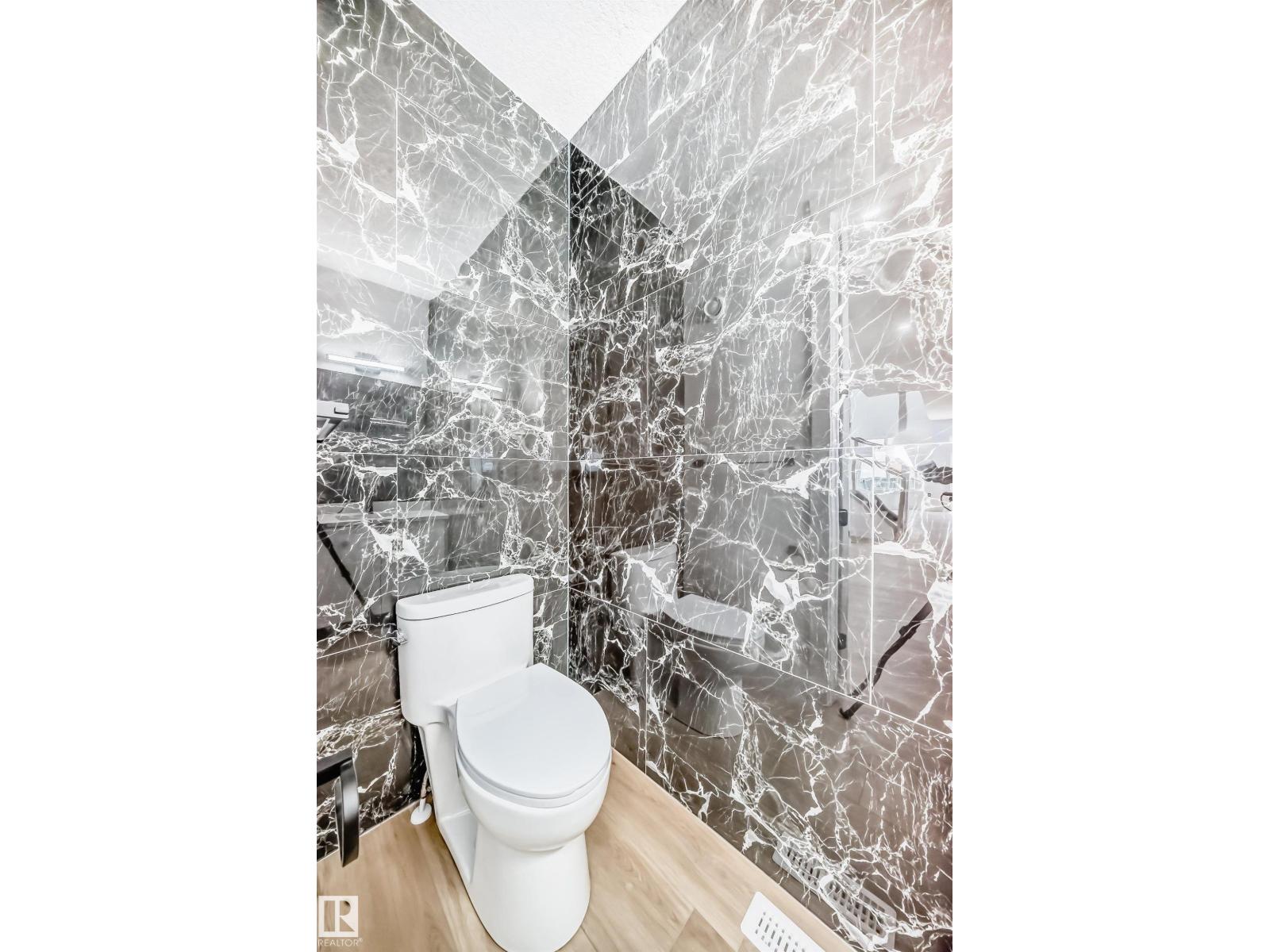 15415 20 St Nw Nw, Edmonton, Alberta  T5Y 4H8 - Photo 17 - E4460188