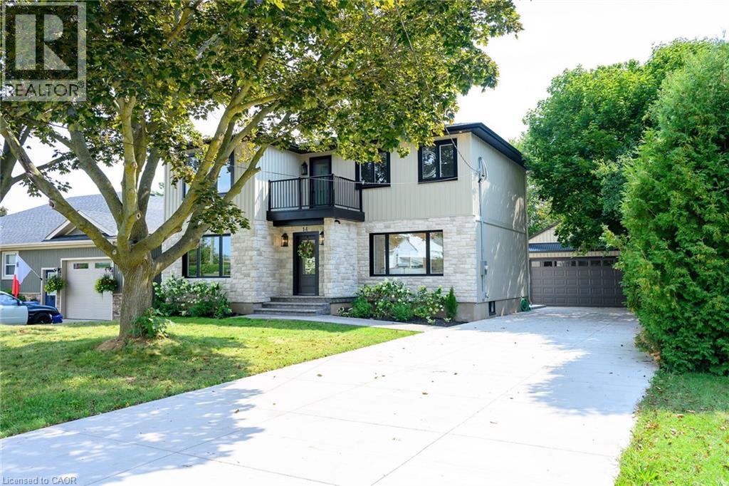 14 MARR Avenue, Grimsby, Ontario