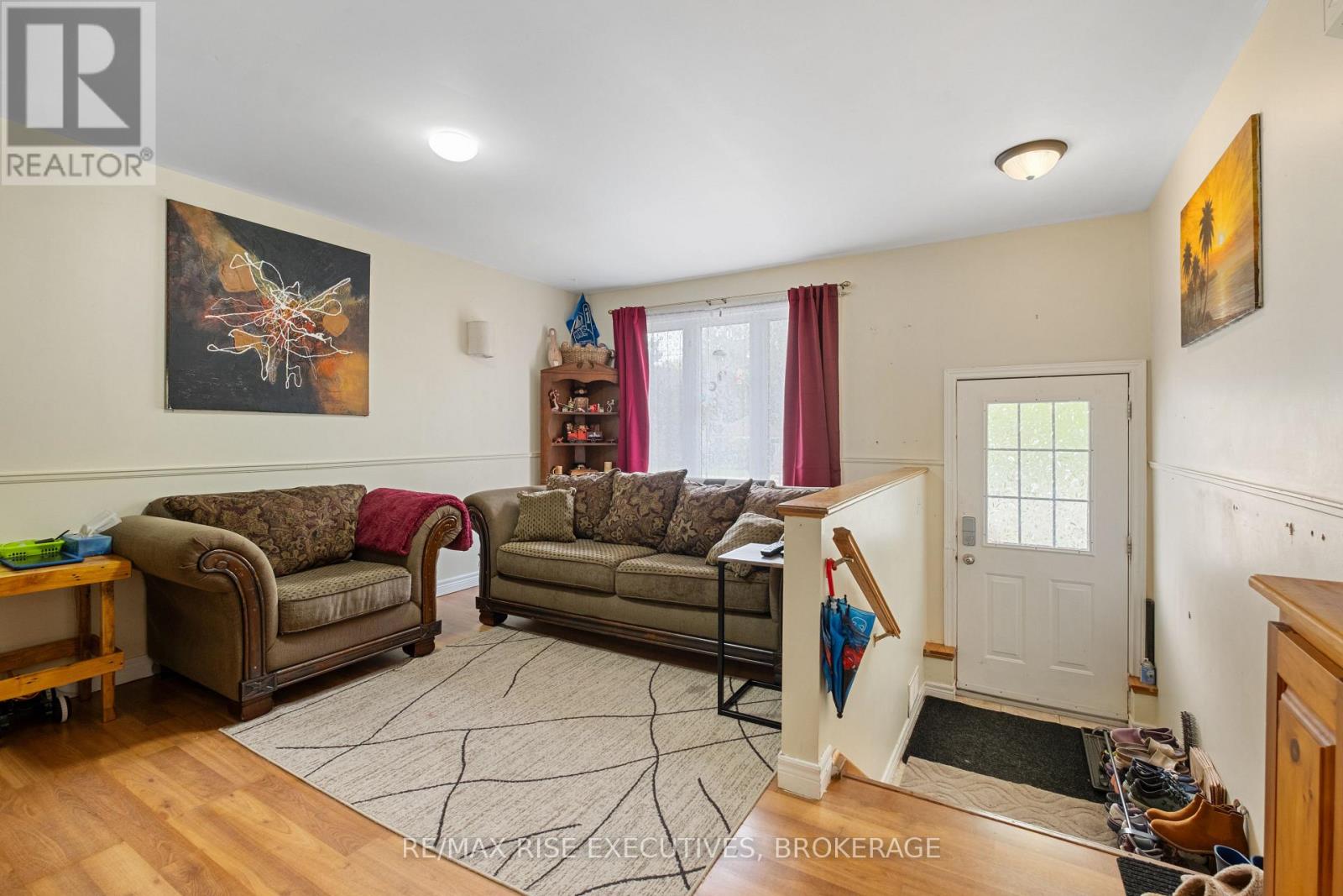 353 Charles Street, Gananoque, Ontario  K7G 1V6 - Photo 13 - X12437033