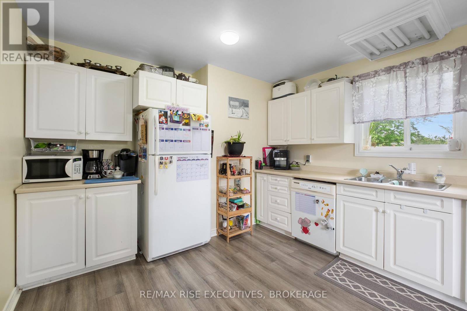 353 Charles Street, Gananoque, Ontario  K7G 1V6 - Photo 16 - X12437033