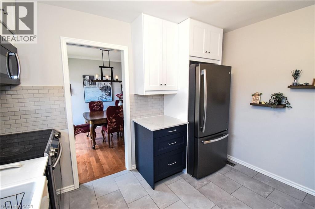 4 Belair Drive, St. Catharines, Ontario  L2N 6W5 - Photo 11 - 40771880