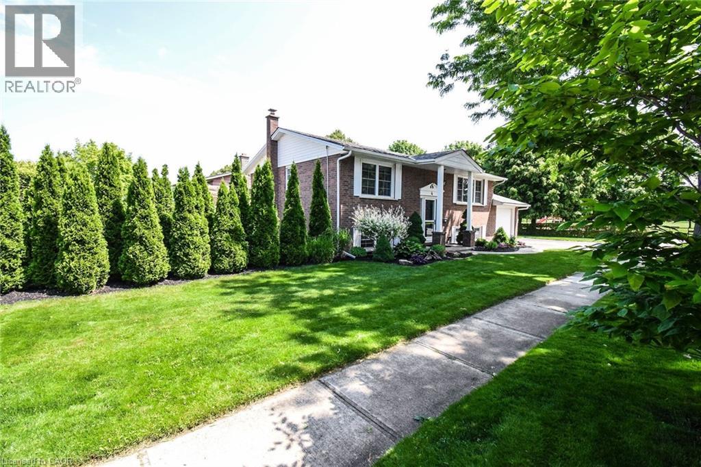 4 Belair Drive, St. Catharines, Ontario  L2N 6W5 - Photo 3 - 40771880