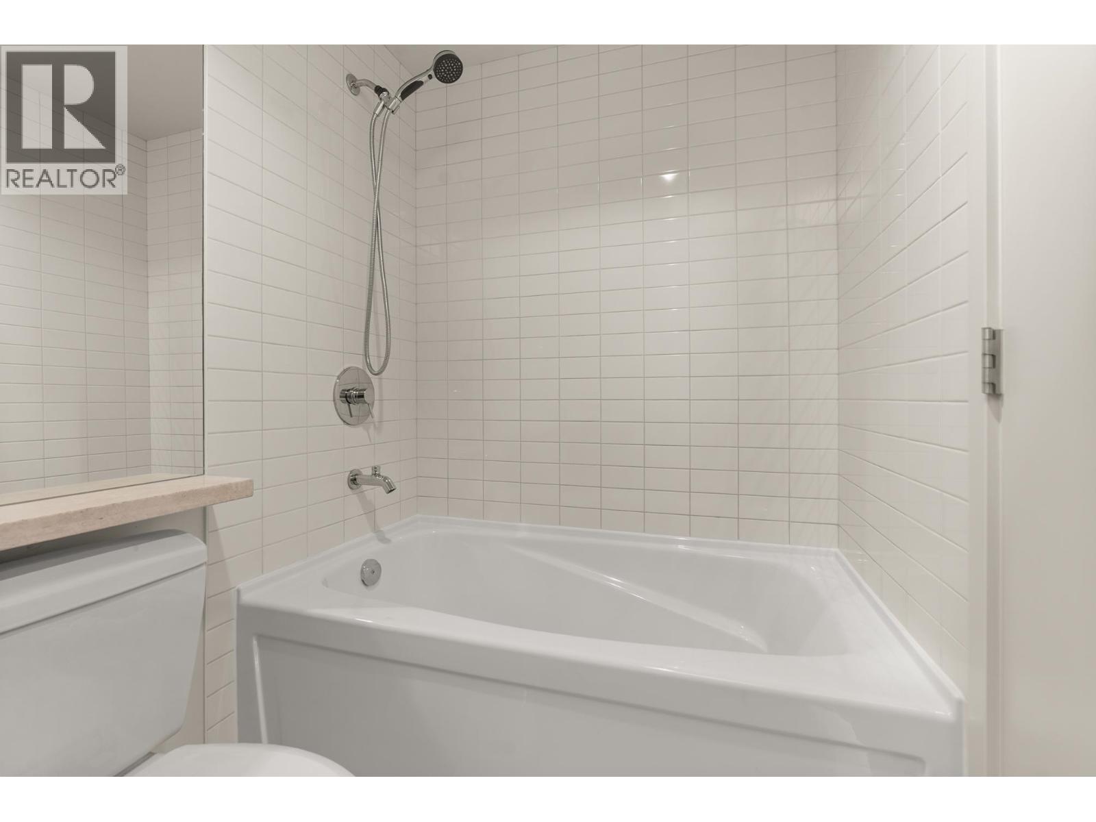 217 750 W 12th Avenue, Vancouver, British Columbia  V5Z 0A3 - Photo 12 - R3039017