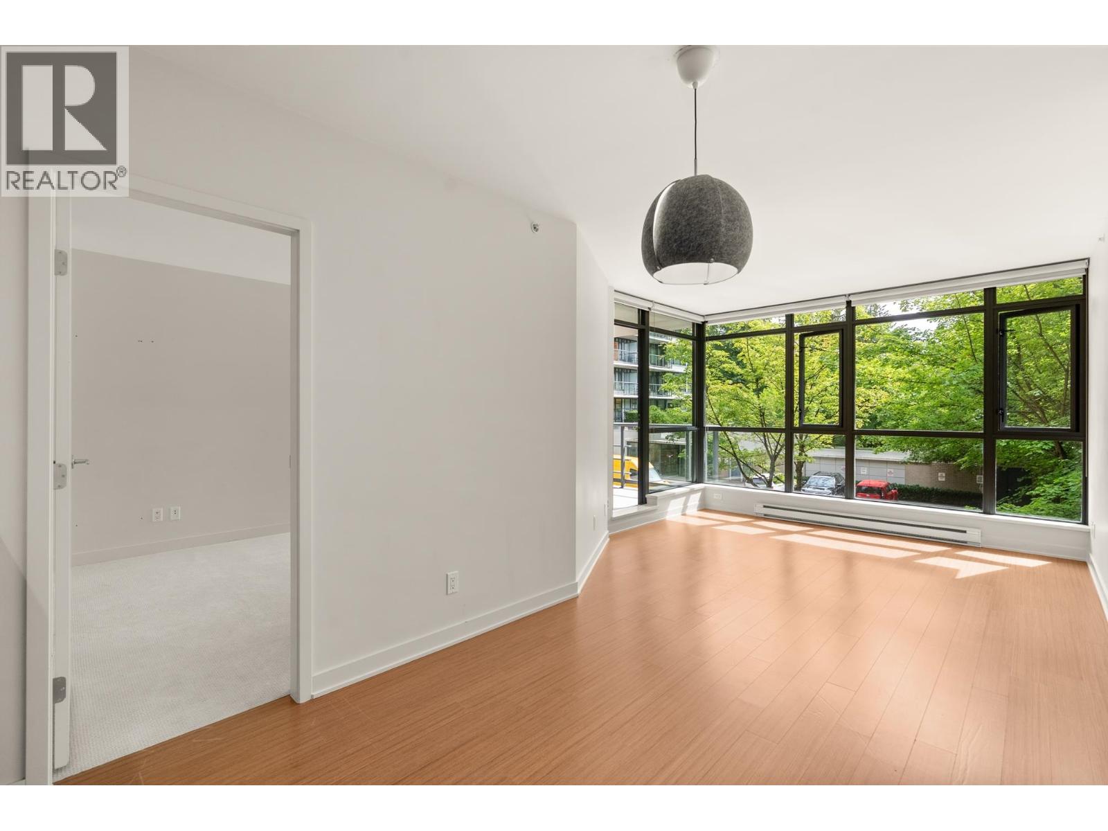 217 750 W 12th Avenue, Vancouver, British Columbia  V5Z 0A3 - Photo 4 - R3039017