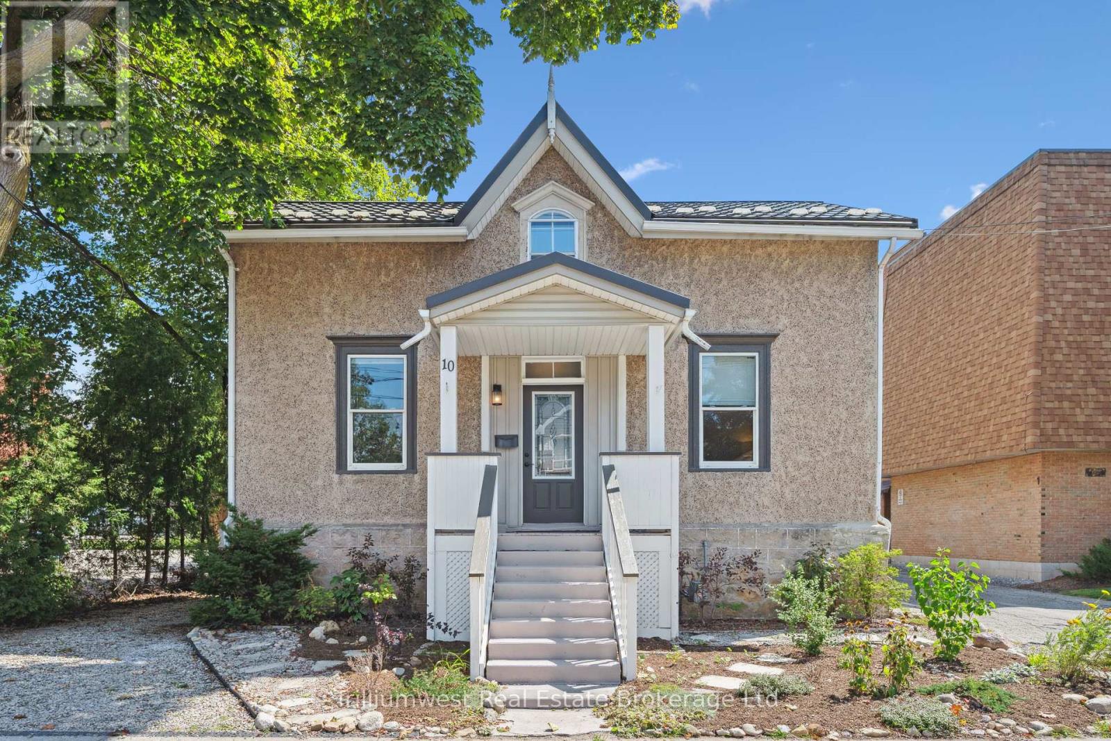10 James Street W, Guelph, Ontario  N1G 1E2 - Photo 2 - X12437068