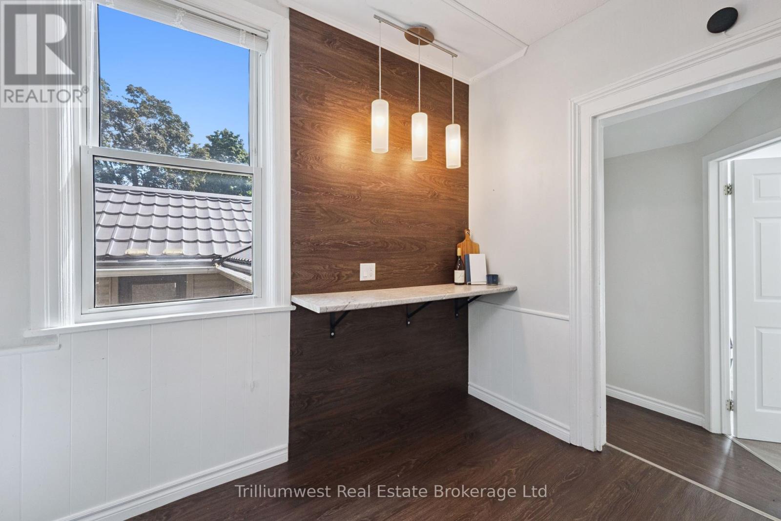 10 James Street W, Guelph, Ontario  N1G 1E2 - Photo 25 - X12437068