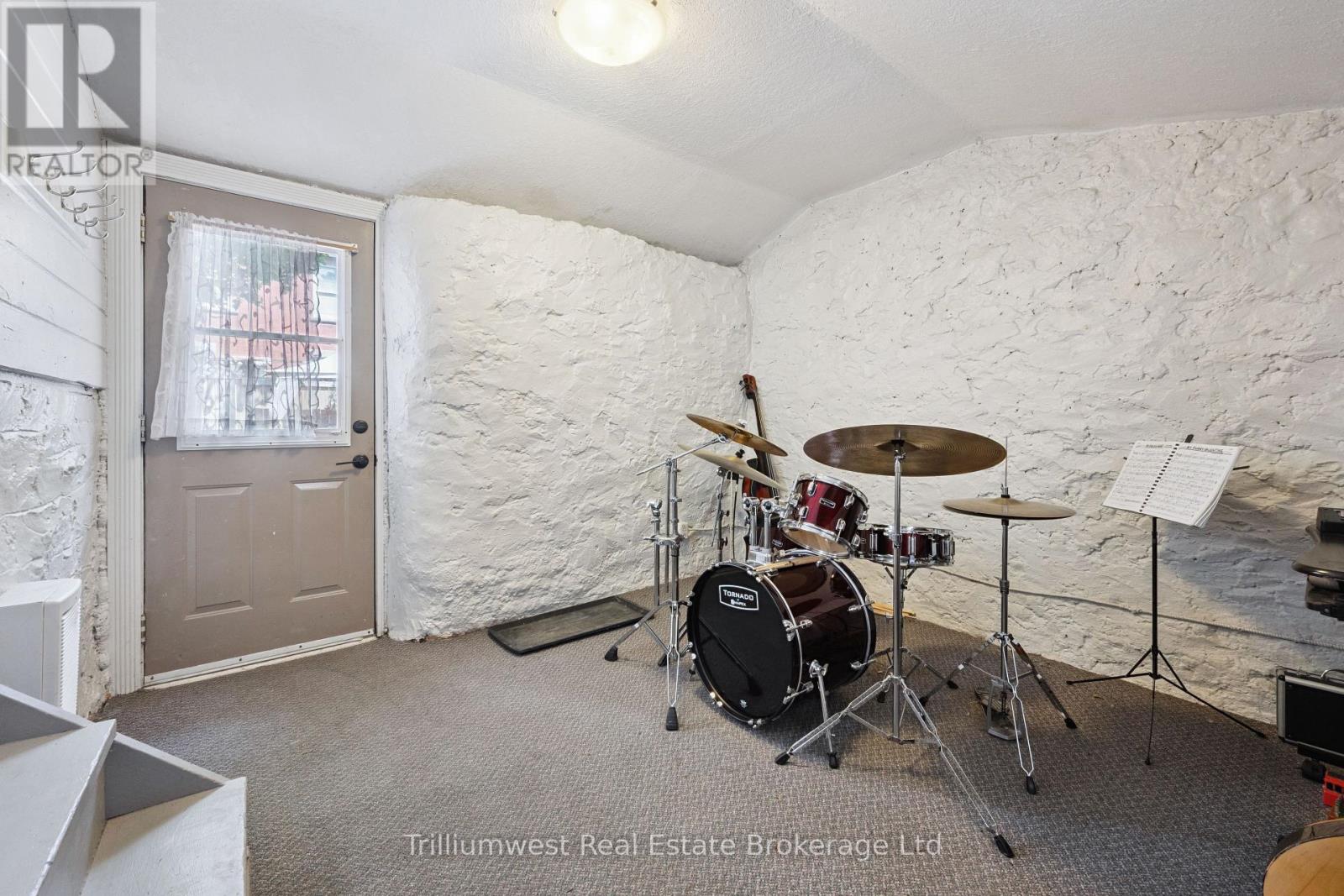 10 James Street W, Guelph, Ontario  N1G 1E2 - Photo 28 - X12437068