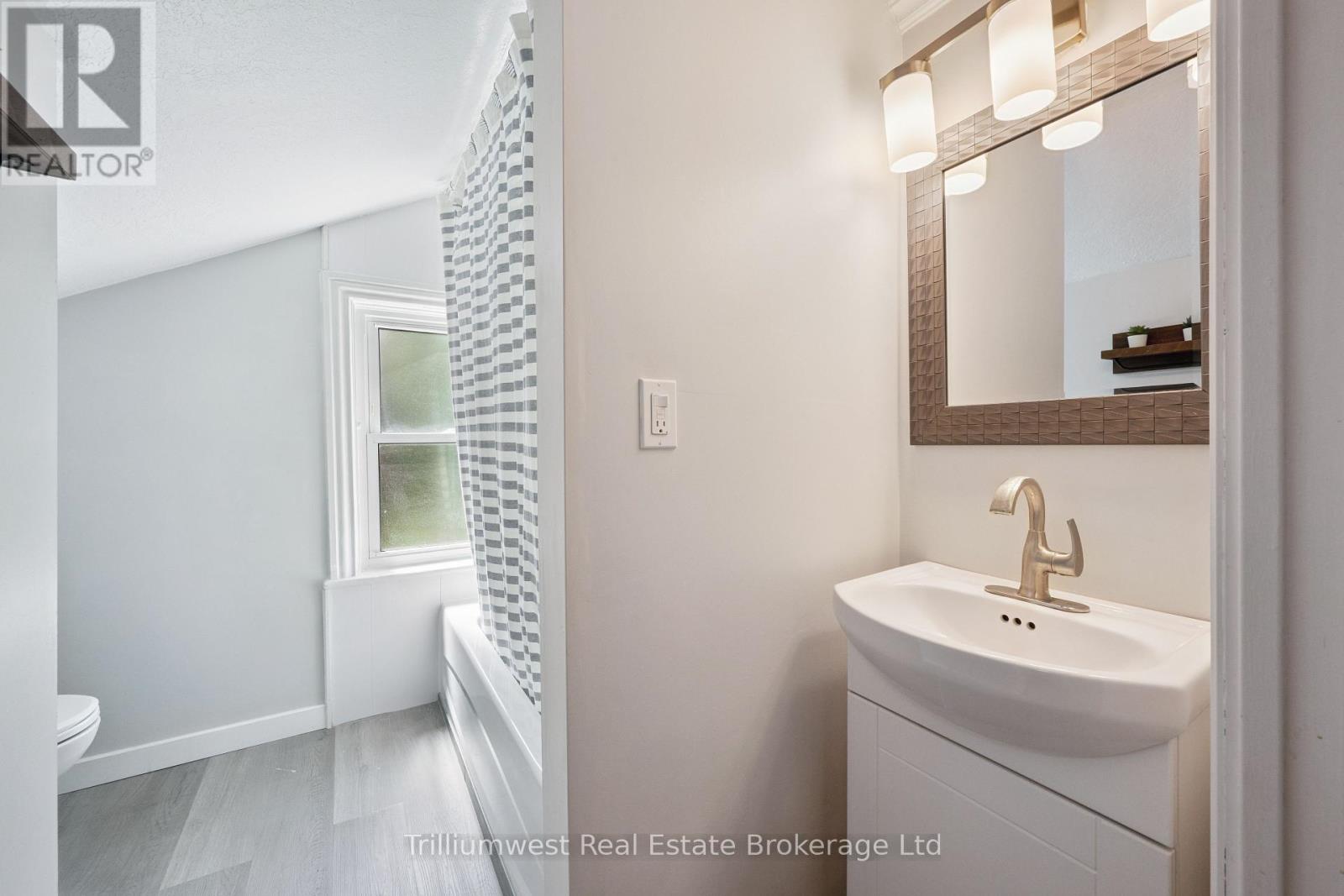 10 James Street W, Guelph, Ontario  N1G 1E2 - Photo 36 - X12437068