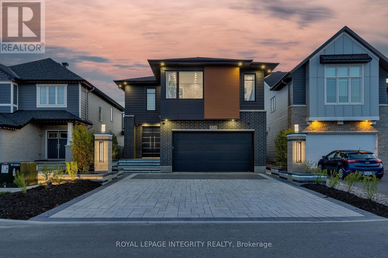 232 CONDADO CRESCENT, Ottawa, Ontario