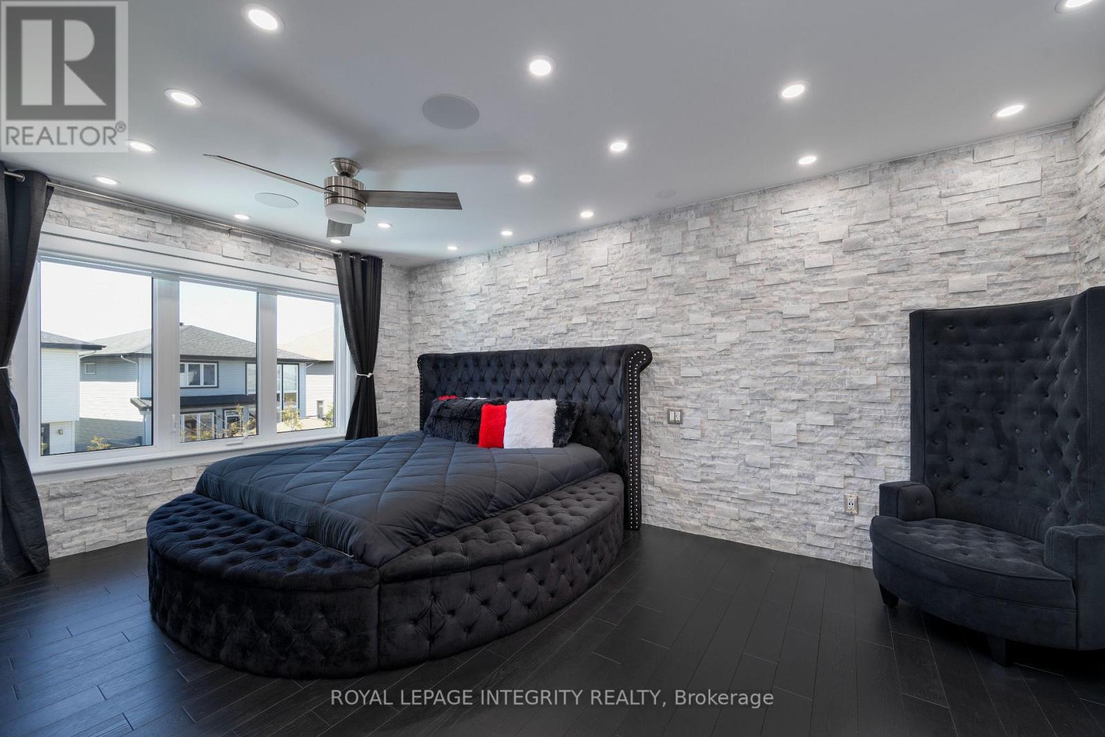 232 Condado Crescent, Ottawa, Ontario  K2V 0P3 - Photo 31 - X12437078