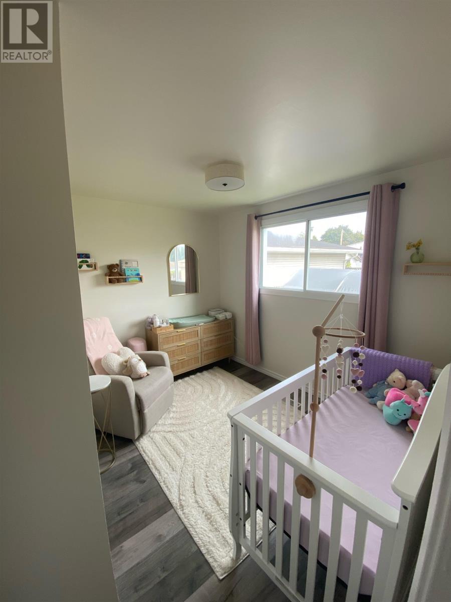 528 Simon Fraser Dr, Thunder Bay, Ontario  P7C 5B4 - Photo 19 - TB253017