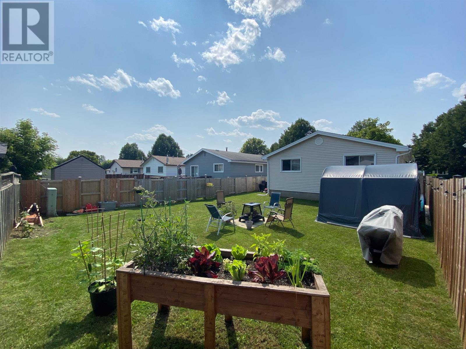 528 Simon Fraser Dr, Thunder Bay, Ontario  P7C 5B4 - Photo 29 - TB253017