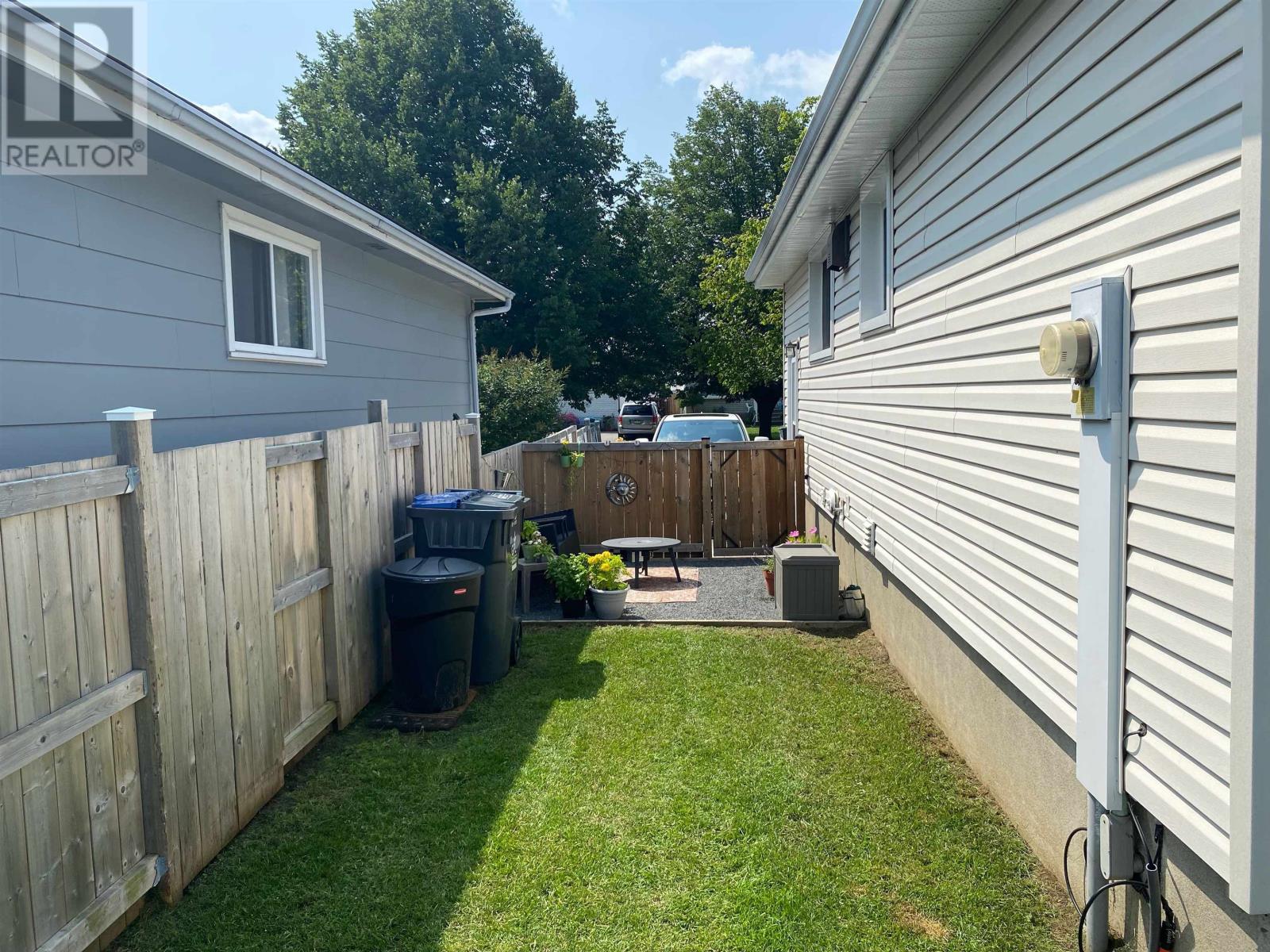 528 Simon Fraser Dr, Thunder Bay, Ontario  P7C 5B4 - Photo 31 - TB253017