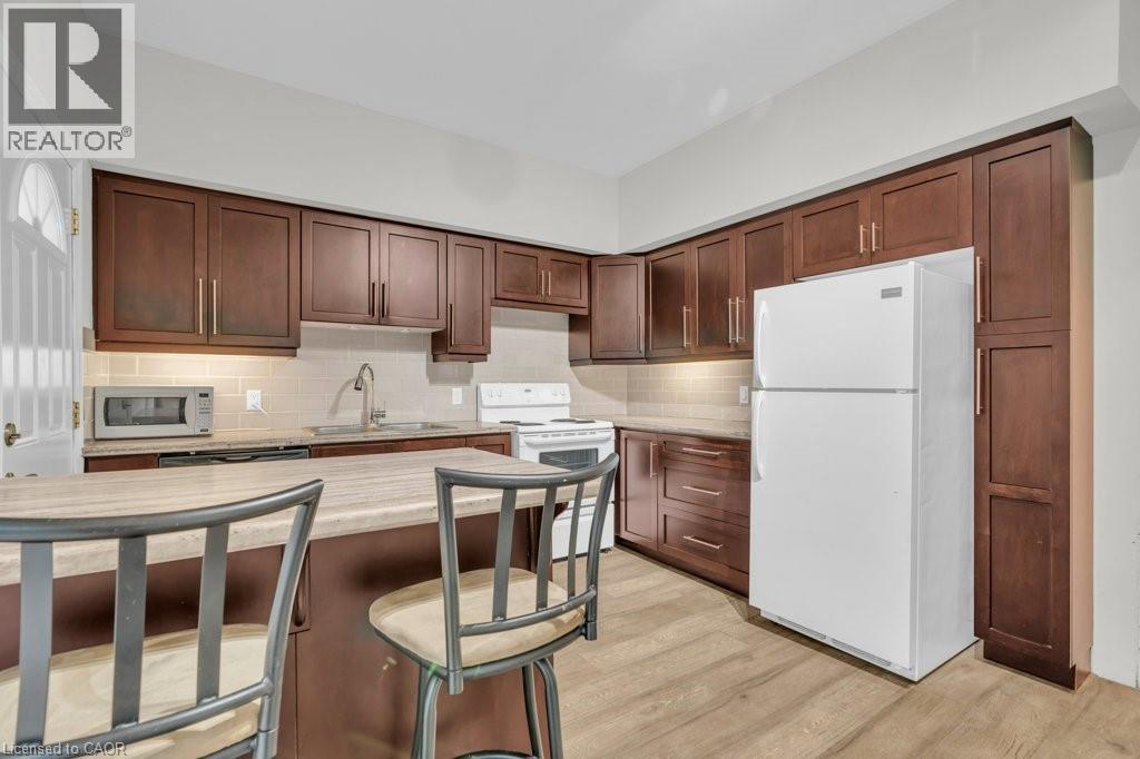 31 Bruce Street, Cambridge, Ontario  N1R 2E1 - Photo 17 - 40774284