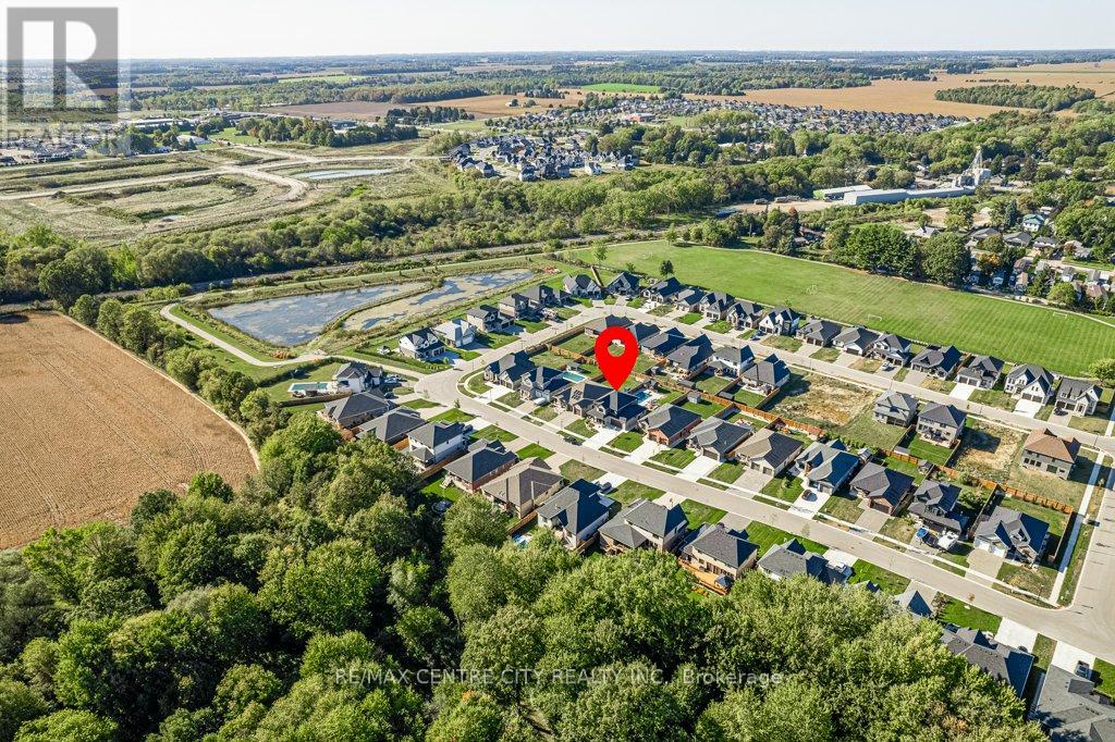 100 Foxborough Place, Thames Centre, Ontario  N0M 2P0 - Photo 41 - X12436975