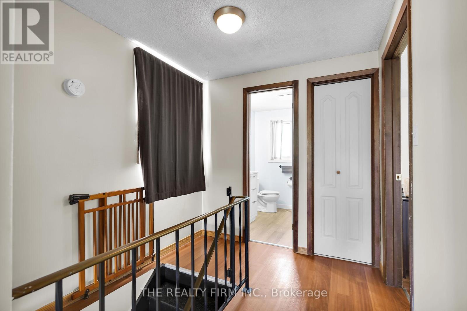 86 Mackay Avenue, London South, Ontario  N6J 2V6 - Photo 26 - X12437040