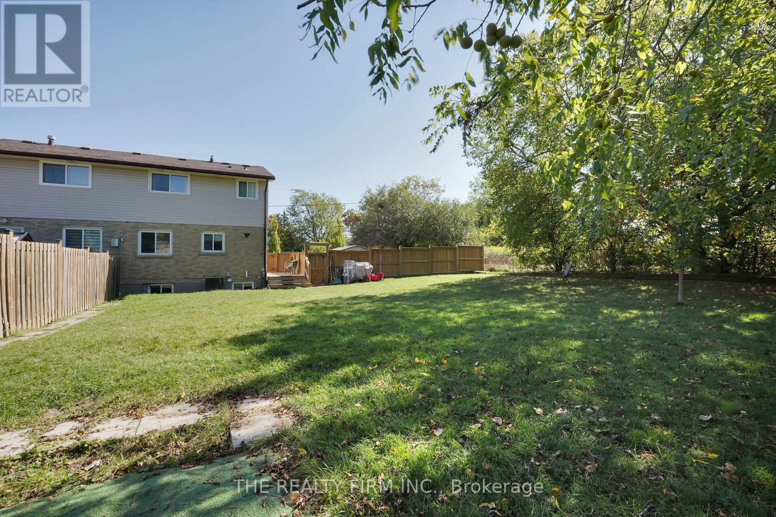 86 Mackay Avenue, London South, Ontario  N6J 2V6 - Photo 42 - X12437040