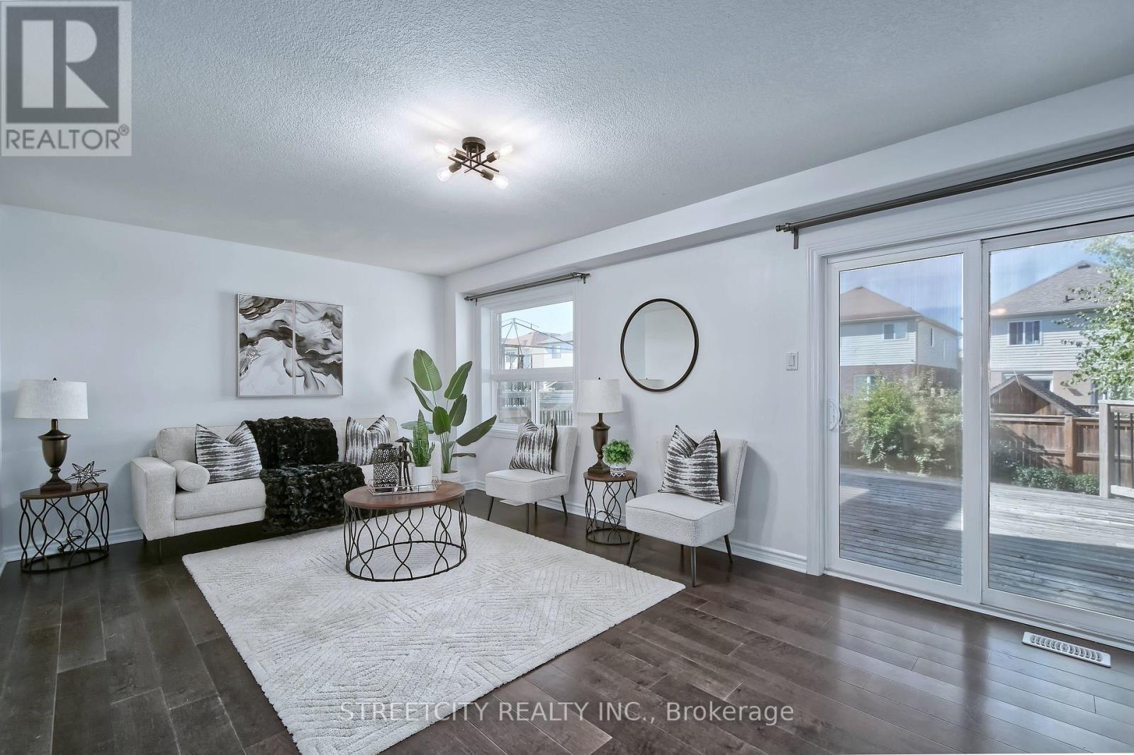 1966 Foxridge Crescent, London North, Ontario  N6G 5B4 - Photo 12 - X12437097