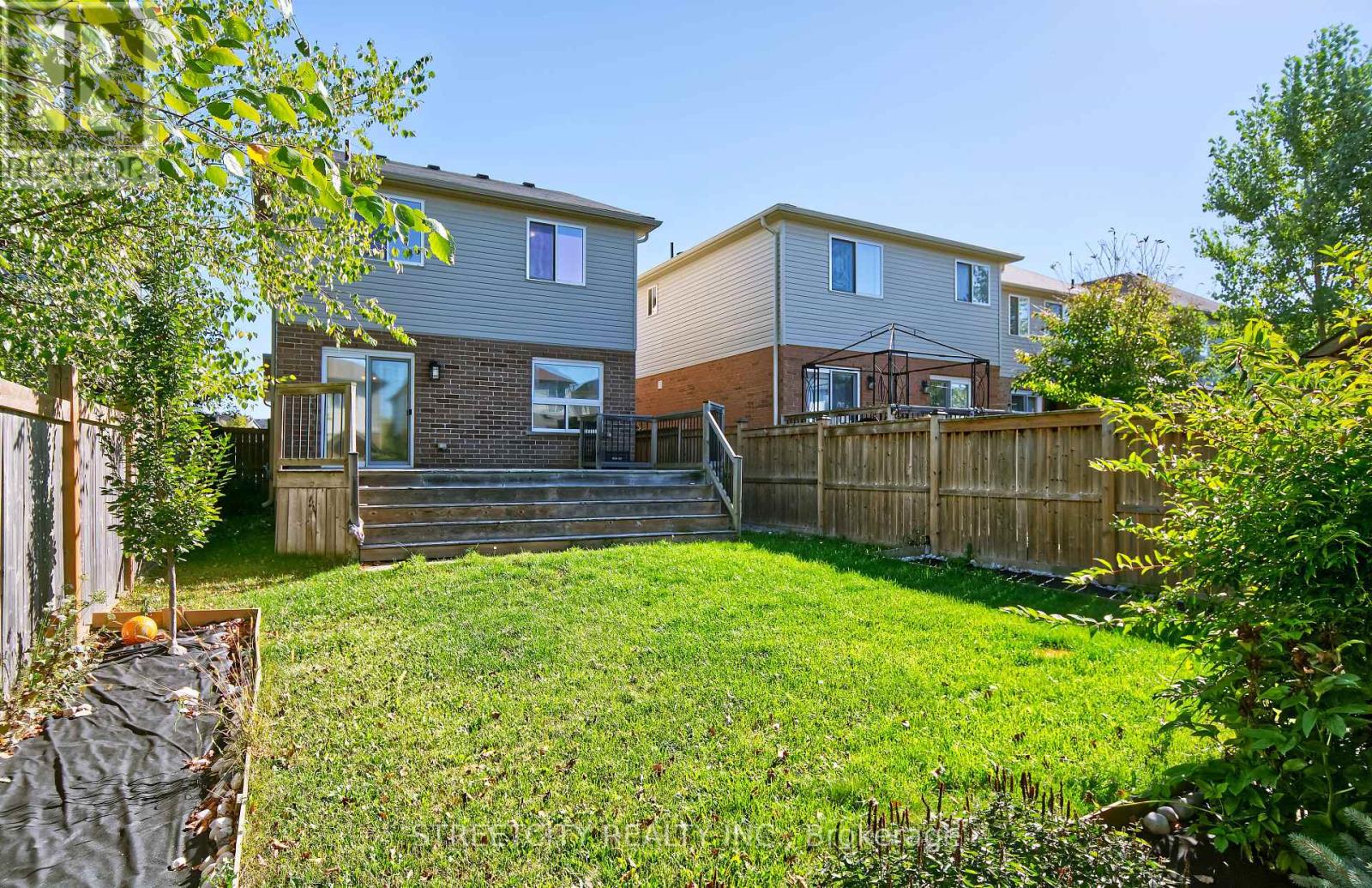 1966 Foxridge Crescent, London North, Ontario  N6G 5B4 - Photo 35 - X12437097