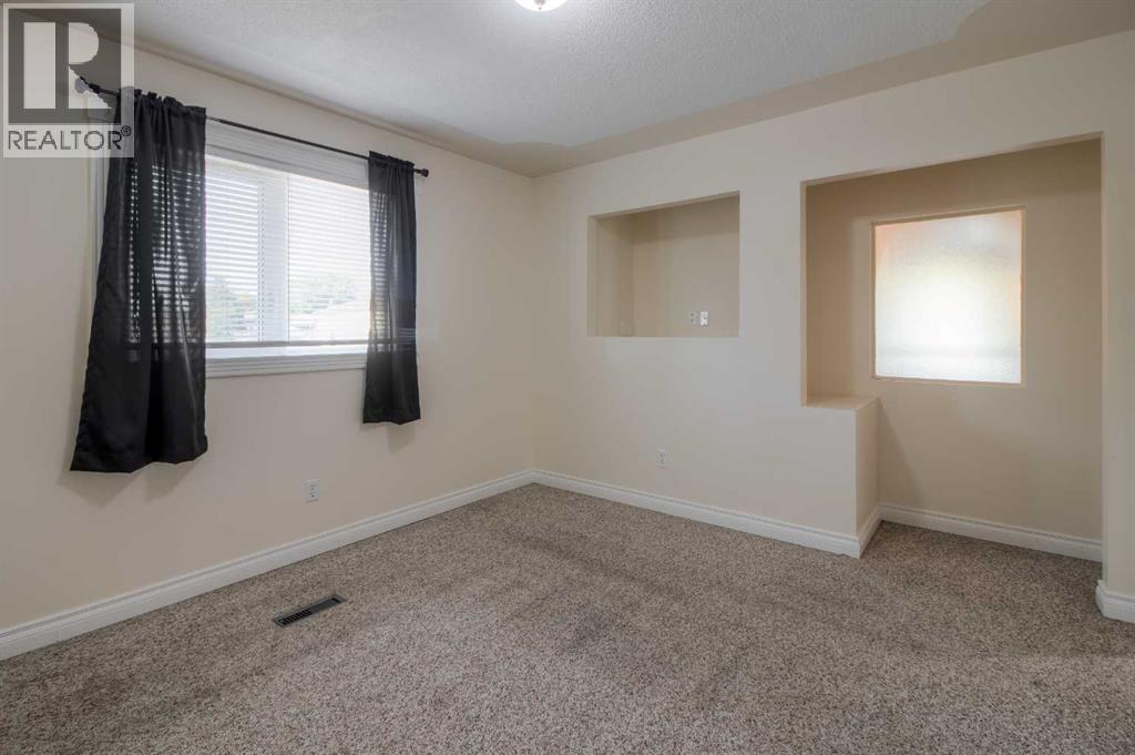 654 Columbia Boulevard W, Lethbridge, Alberta  T1K 5J9 - Photo 27 - A2259245