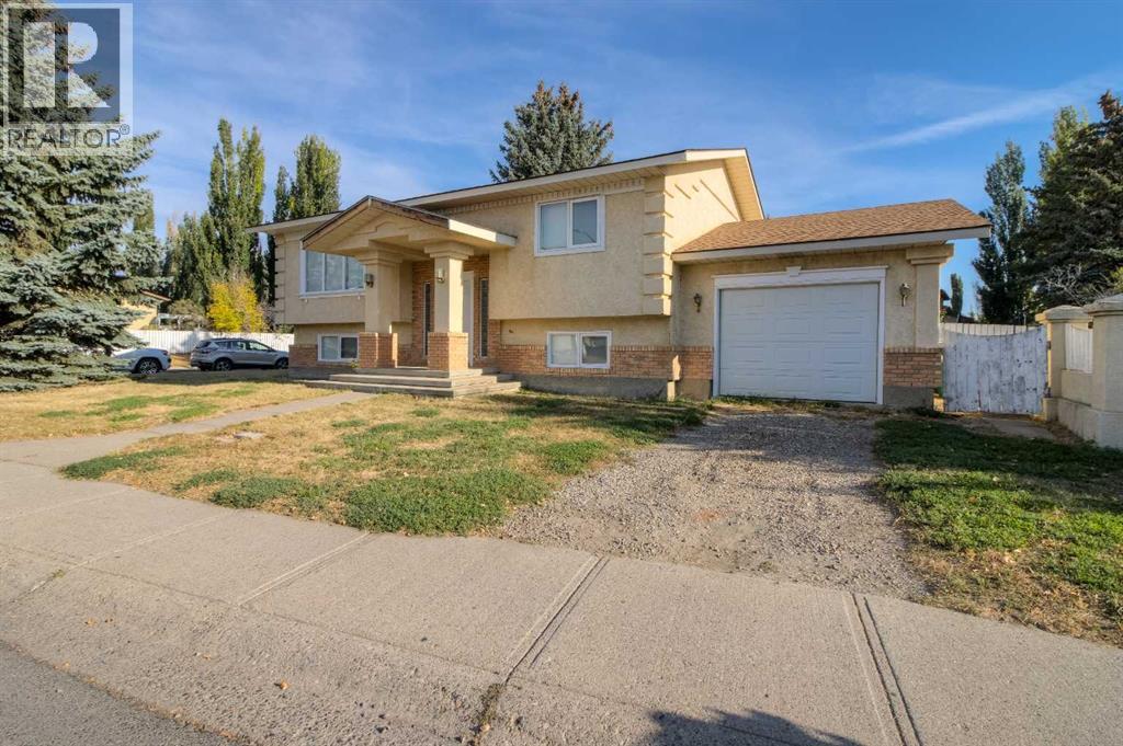 654 Columbia Boulevard W, Lethbridge, Alberta  T1K 5J9 - Photo 5 - A2259245