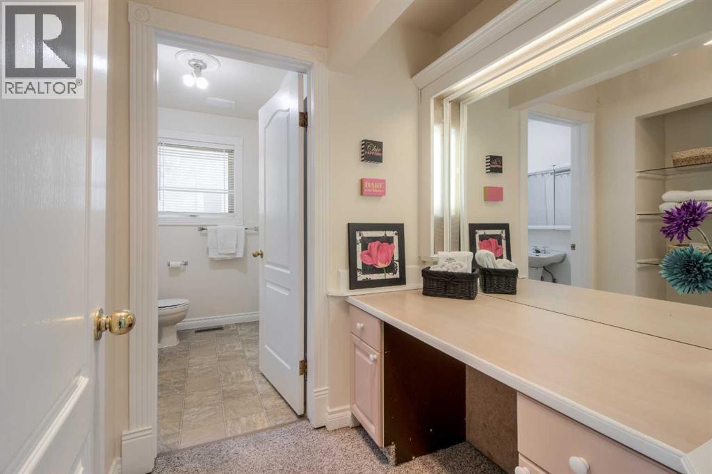 654 Columbia Boulevard W, Lethbridge, Alberta  T1K 5J9 - Photo 30 - A2259245