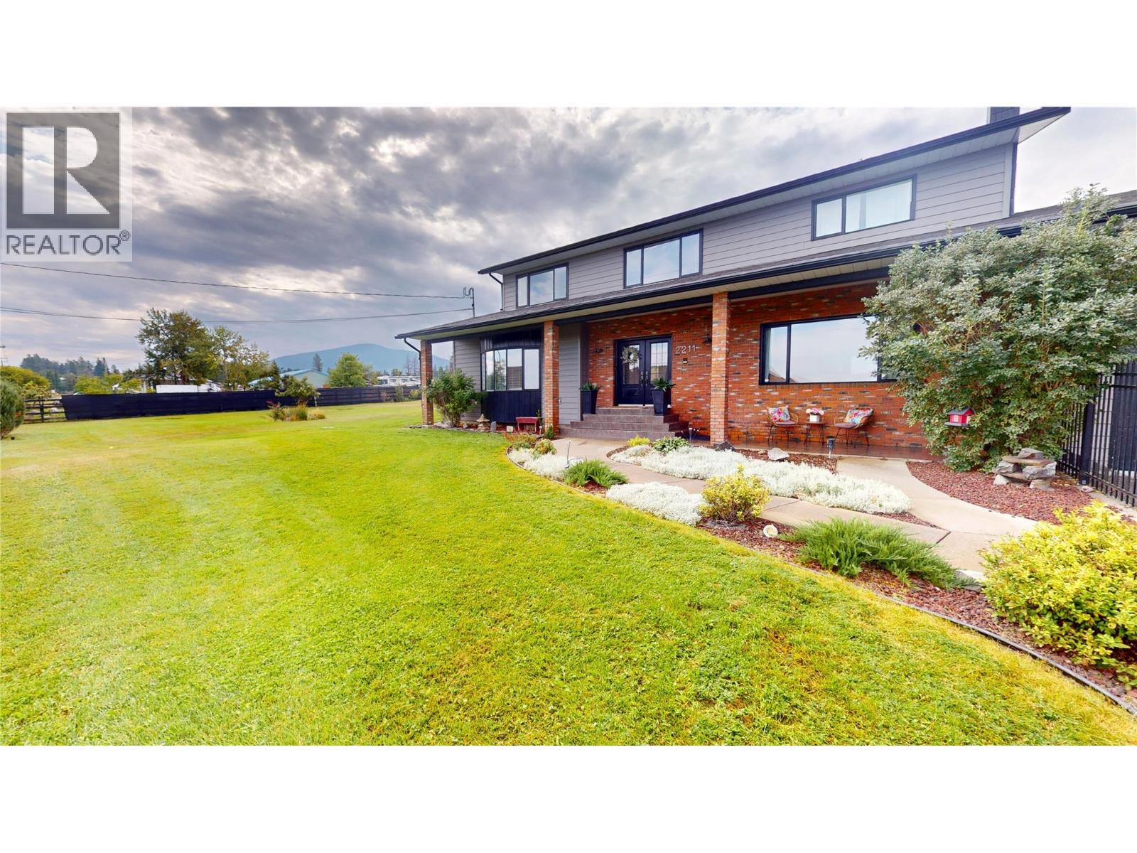 2211 9th Street S, Cranbrook, British Columbia  V1C 6Y7 - Photo 49 - 10364503
