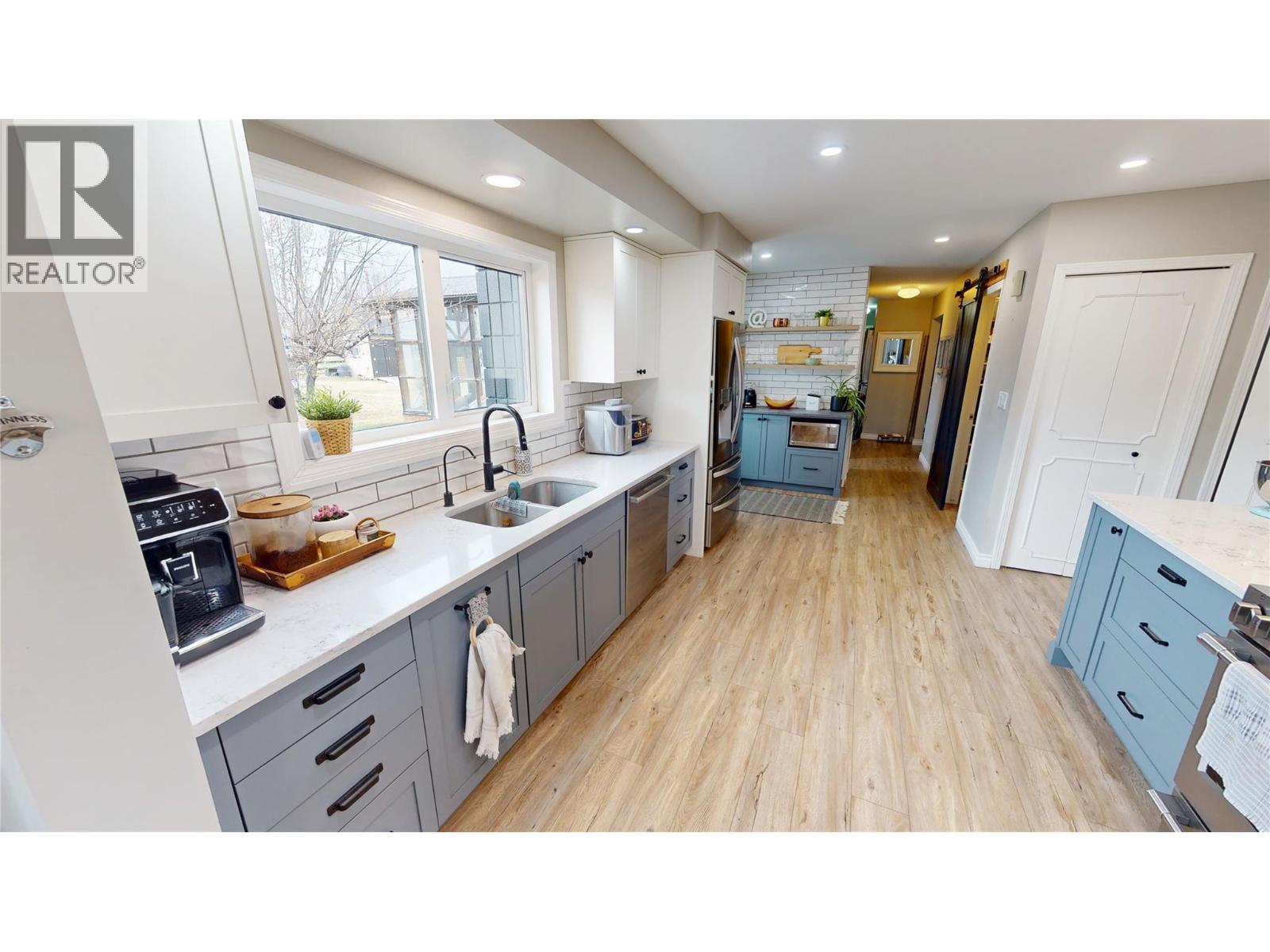 2211 9th Street S, Cranbrook, British Columbia  V1C 6Y7 - Photo 12 - 10364503