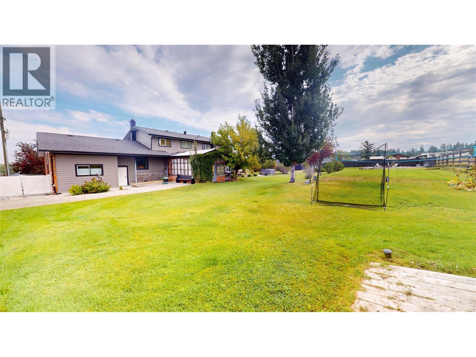 2211 9th Street S, Cranbrook, British Columbia  V1C 6Y7 - Photo 43 - 10364503
