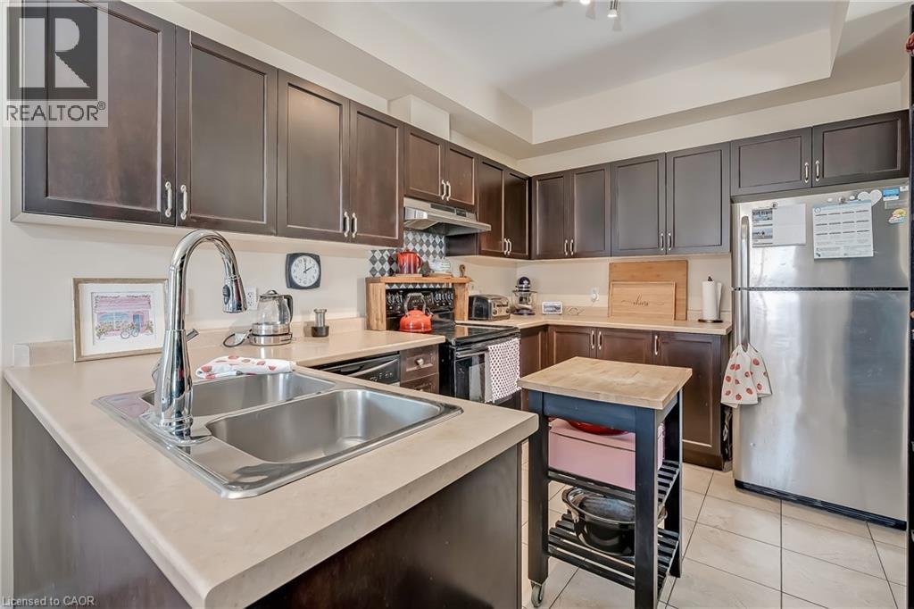 45 Seabreeze Crescent Unit# 19, Stoney Creek, Ontario  L8E 5C8 - Photo 8 - 40775326
