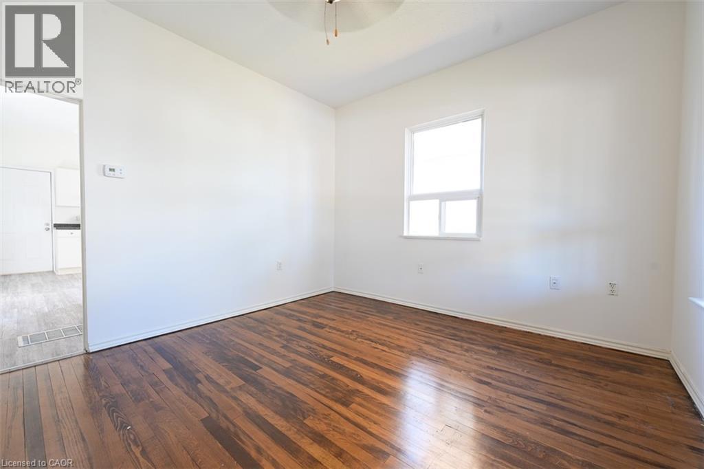 5768 Summer Street, Niagara Falls, Ontario  L2G 1M2 - Photo 11 - 40774337