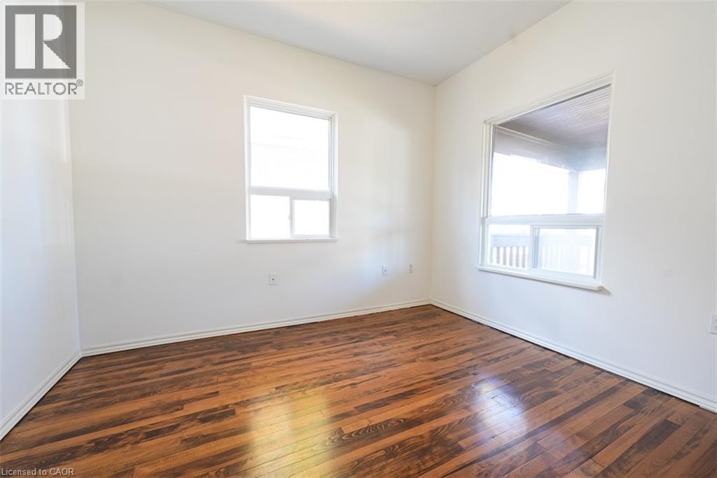 5768 Summer Street, Niagara Falls, Ontario  L2G 1M2 - Photo 8 - 40774337